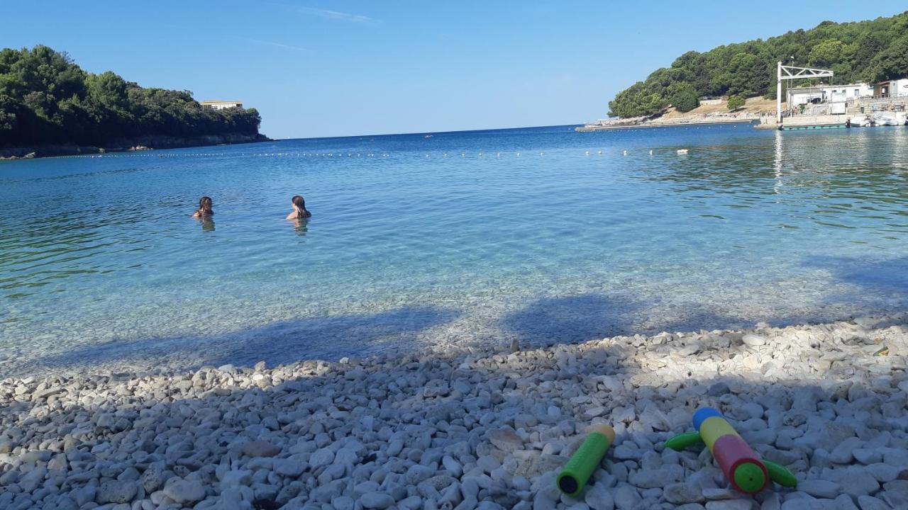 Apartman Diana,Free Parking Pula Buitenkant foto