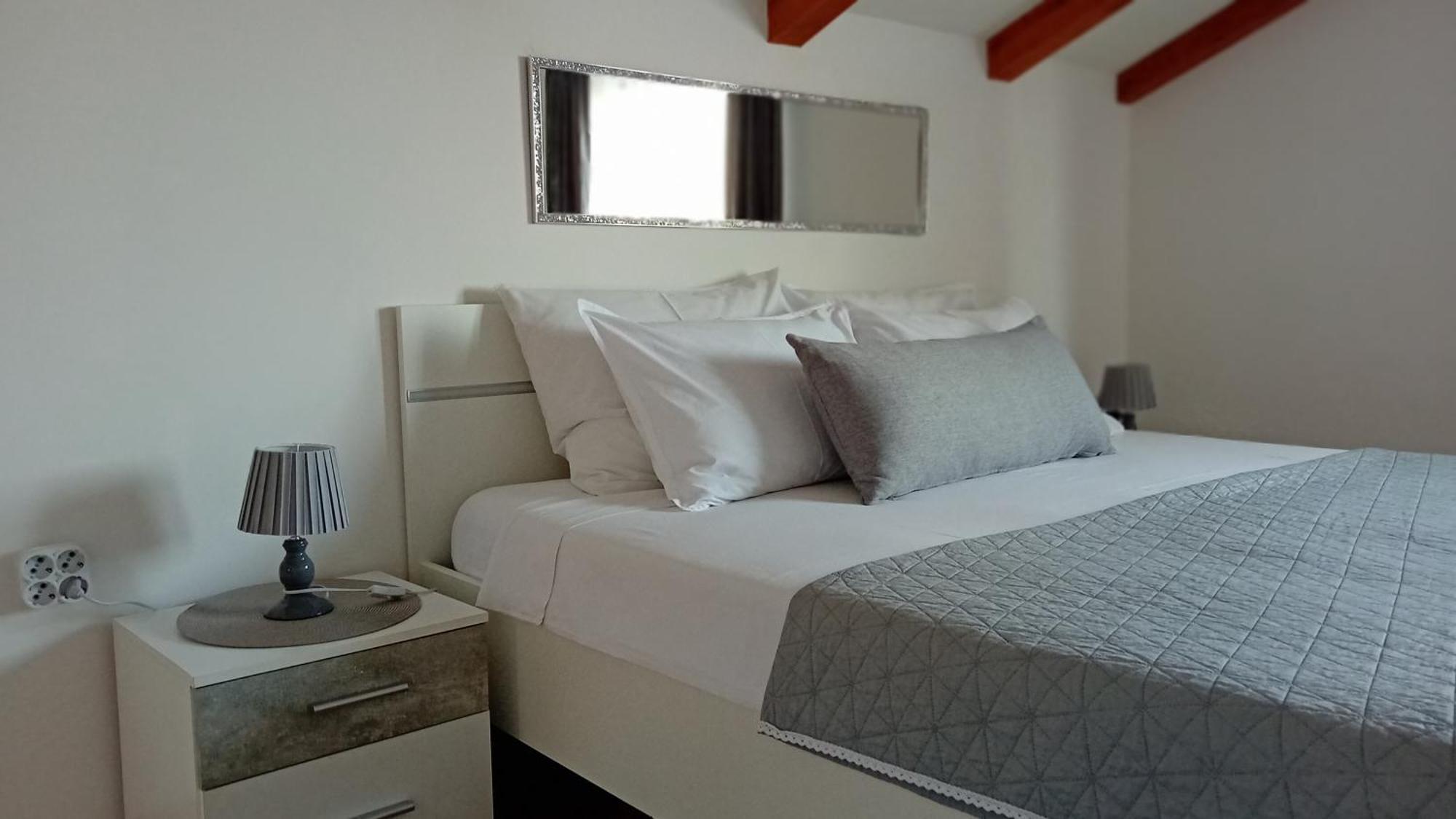 Apartman Diana,Free Parking Pula Buitenkant foto