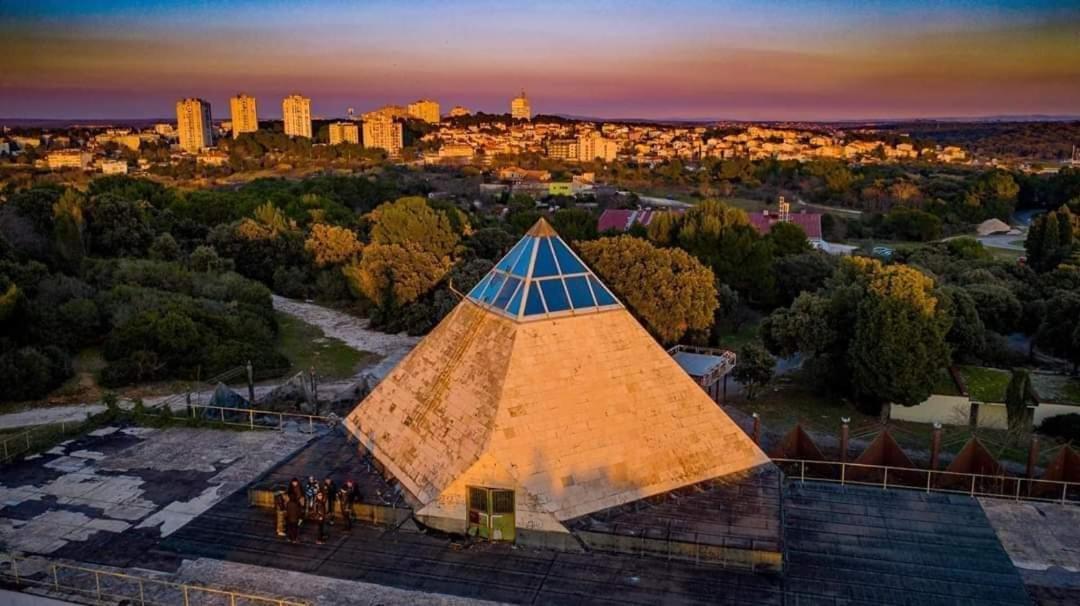 Apartman Diana,Free Parking Pula Buitenkant foto